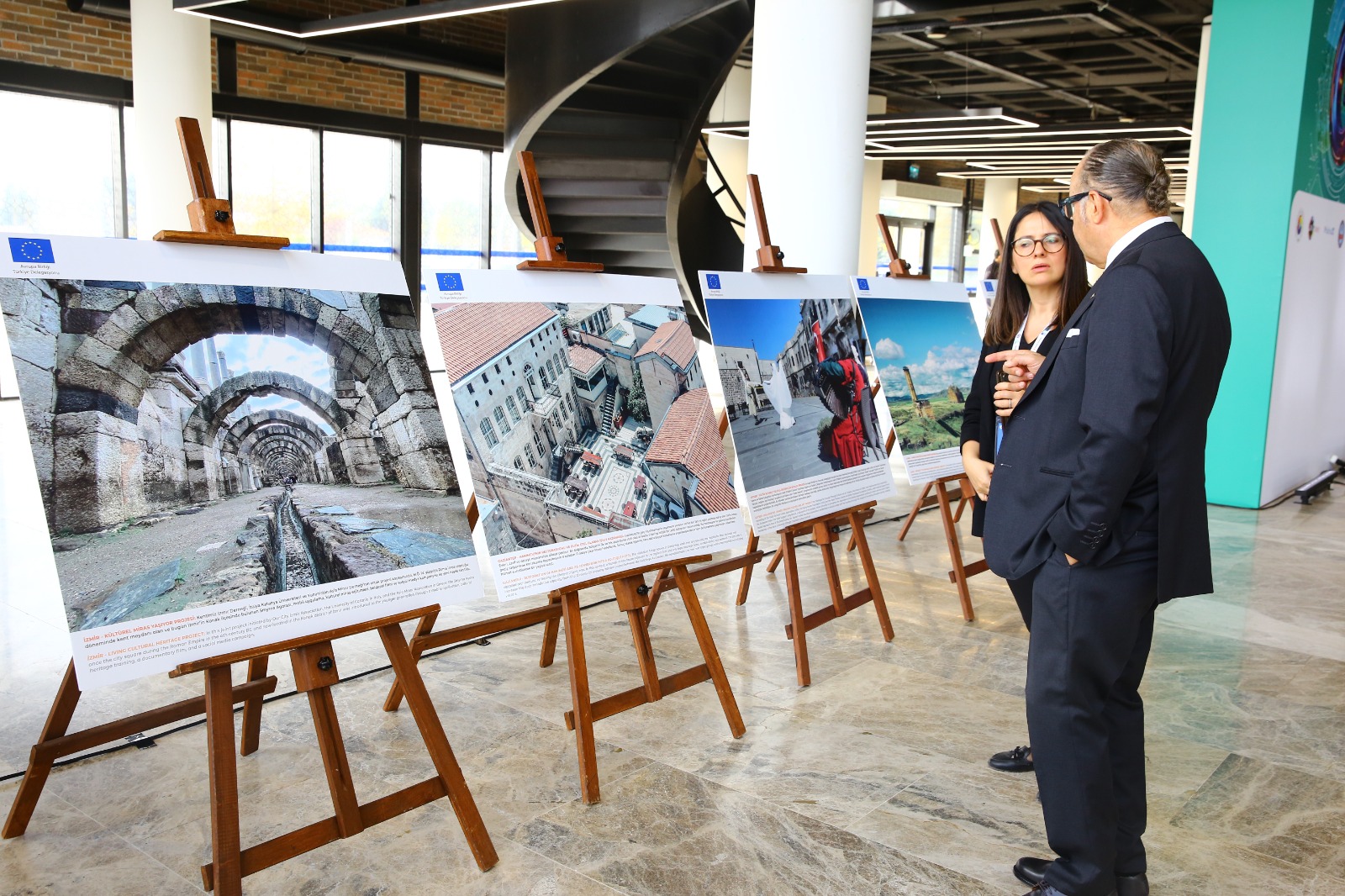 “Paylaştığımız Kültürel Miras” fotoğraf sergisi Kocaeli’de ziyaretçilerle buluştu