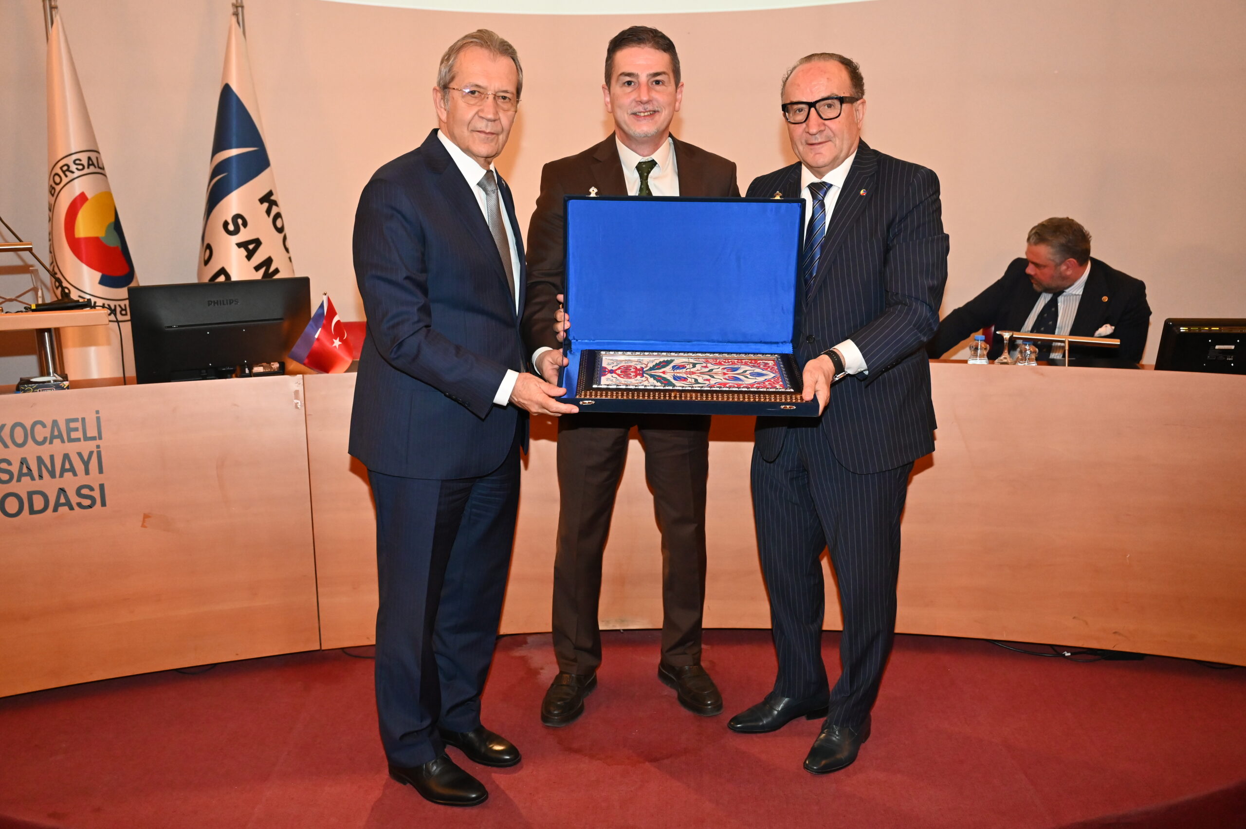 KSO Meclisine Ekonomist Dr. Hakan Yurdakul konuk oldu